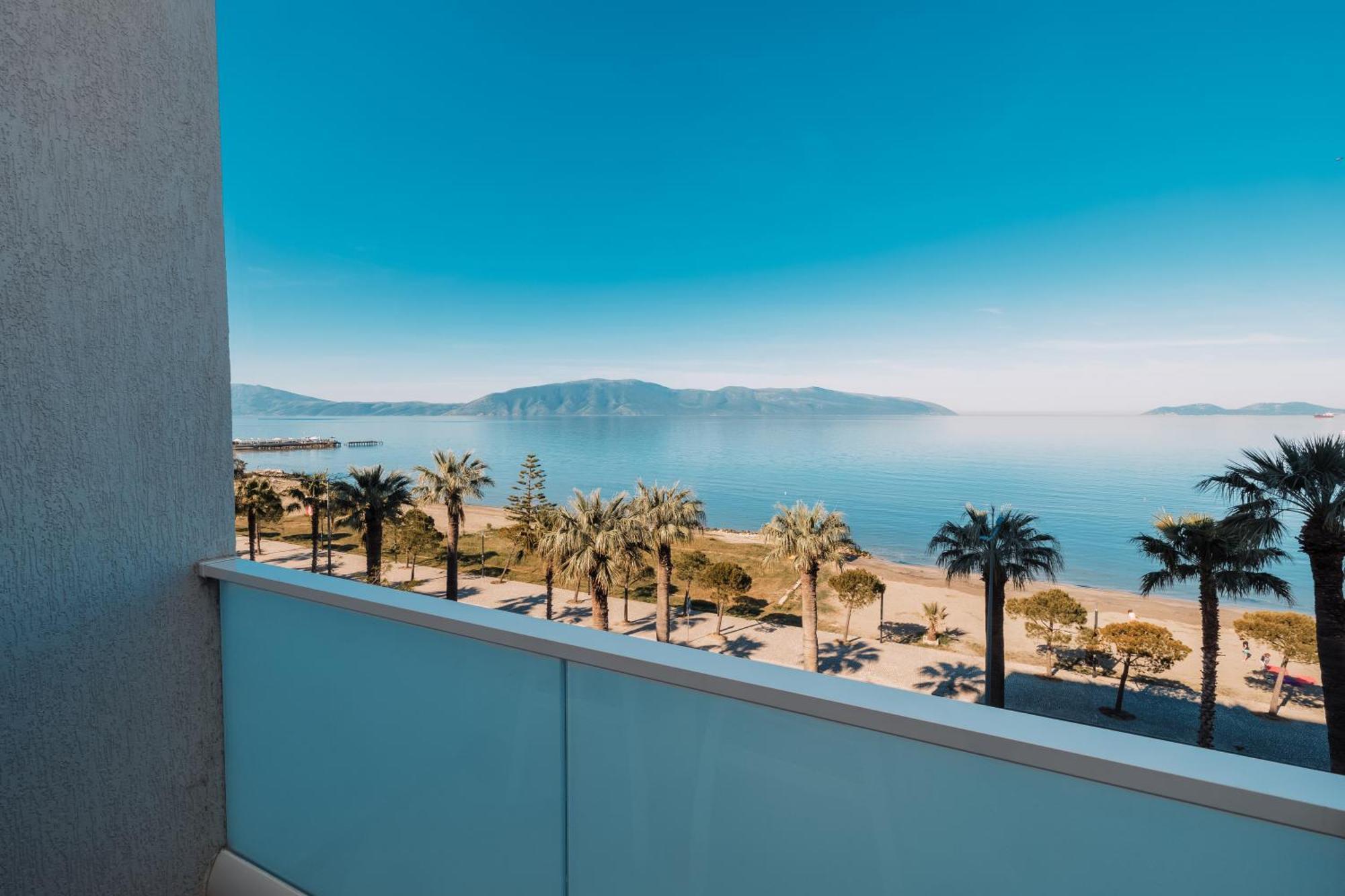 Duka Hotel Vlorë Eksteriør bilde