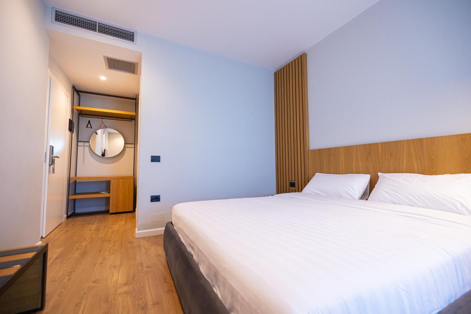 Duka Hotel Vlorë Eksteriør bilde