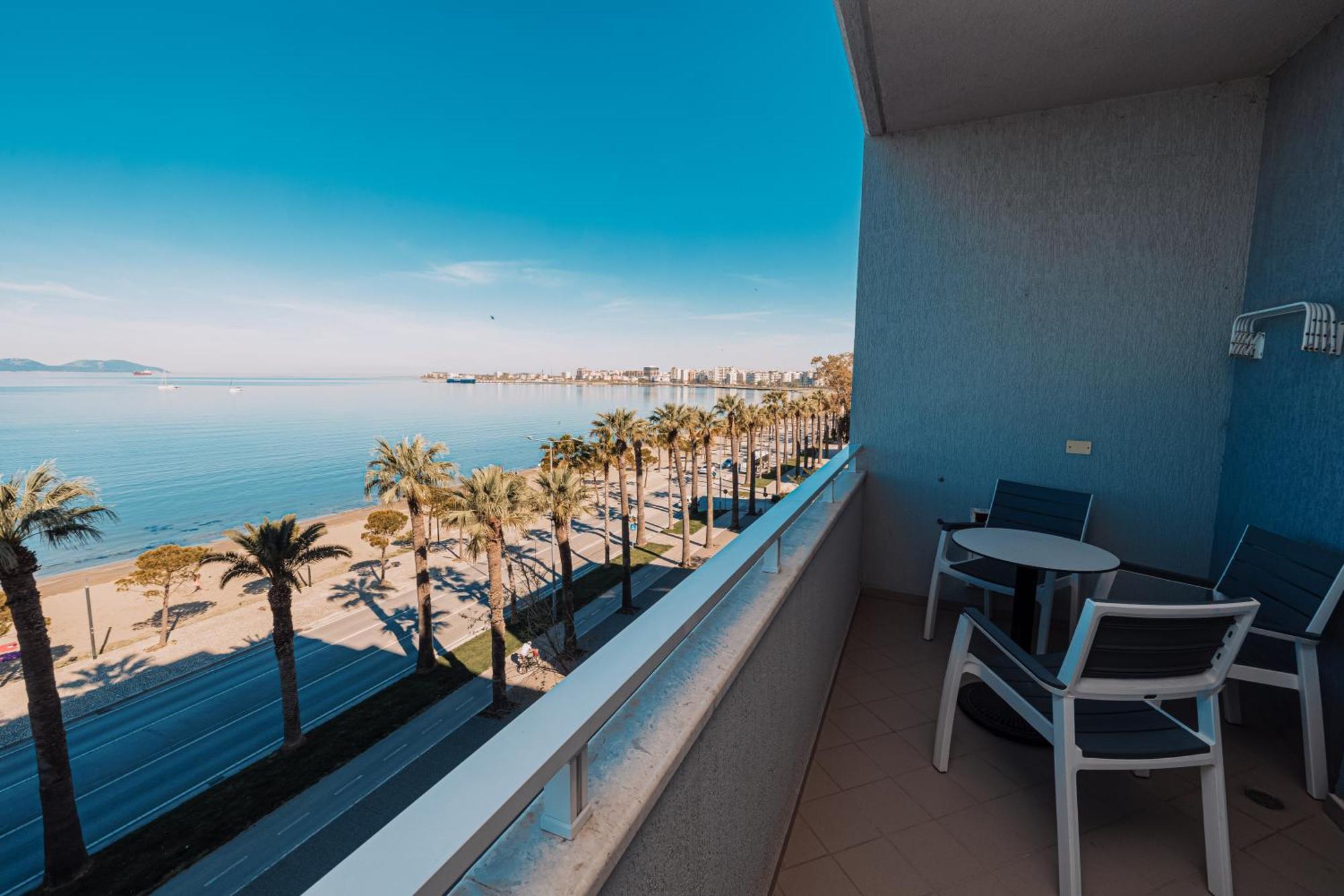 Duka Hotel Vlorë Eksteriør bilde