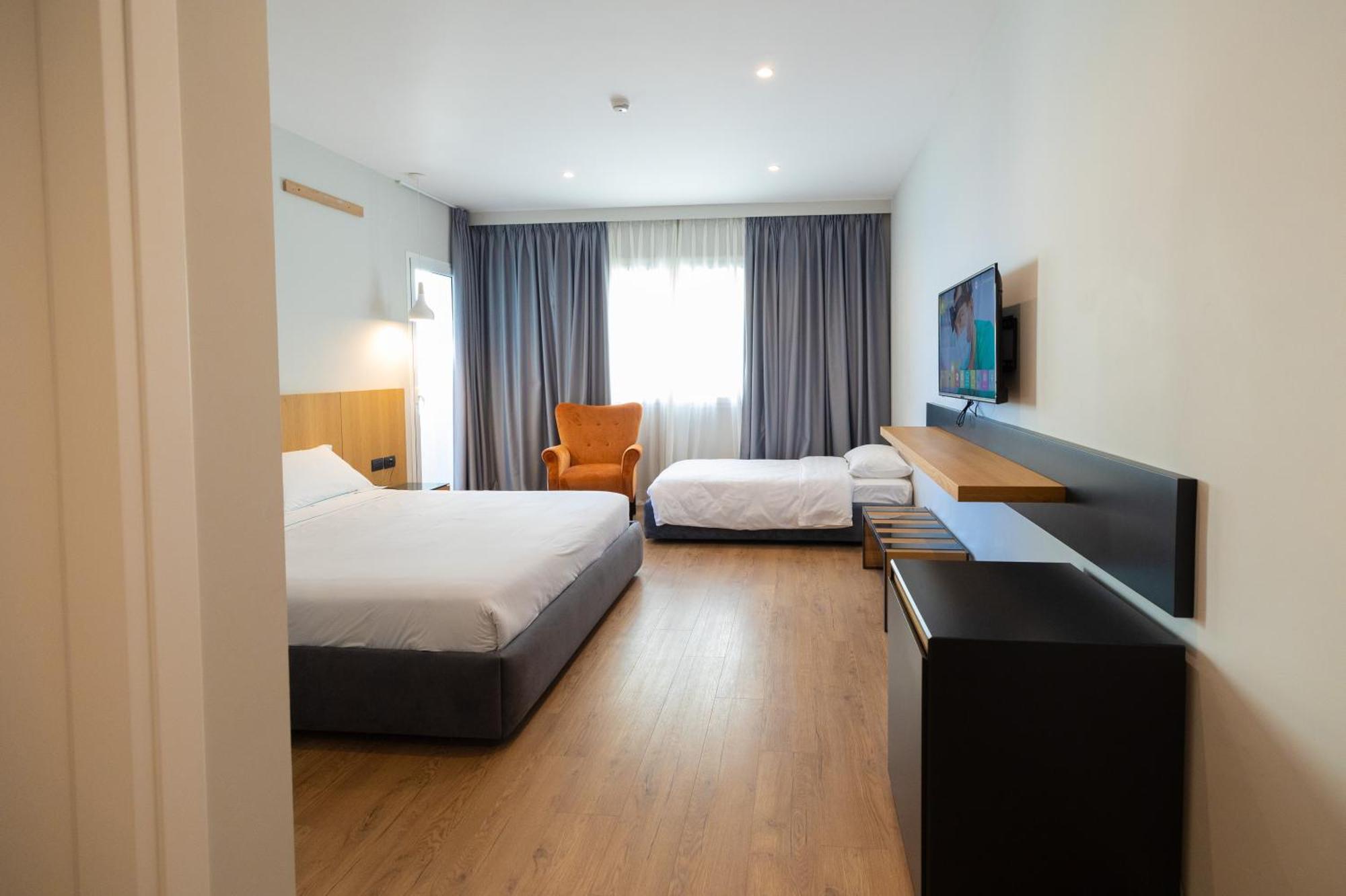 Duka Hotel Vlorë Eksteriør bilde