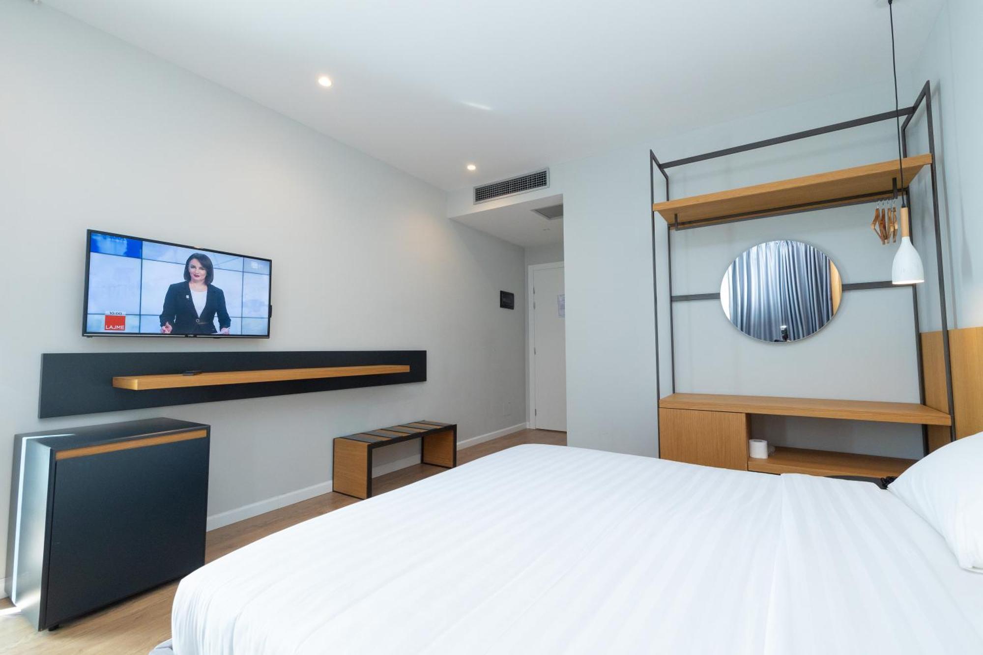 Duka Hotel Vlorë Eksteriør bilde