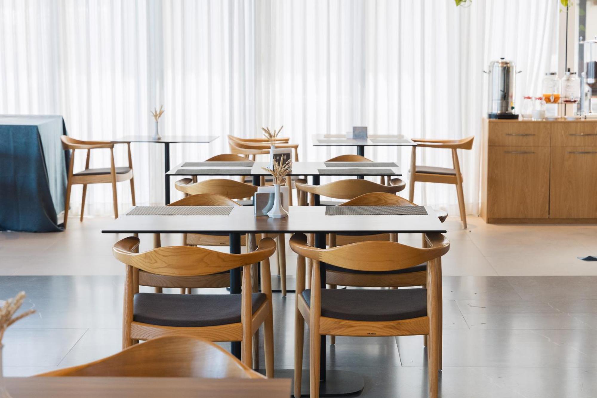 Duka Hotel Vlorë Eksteriør bilde