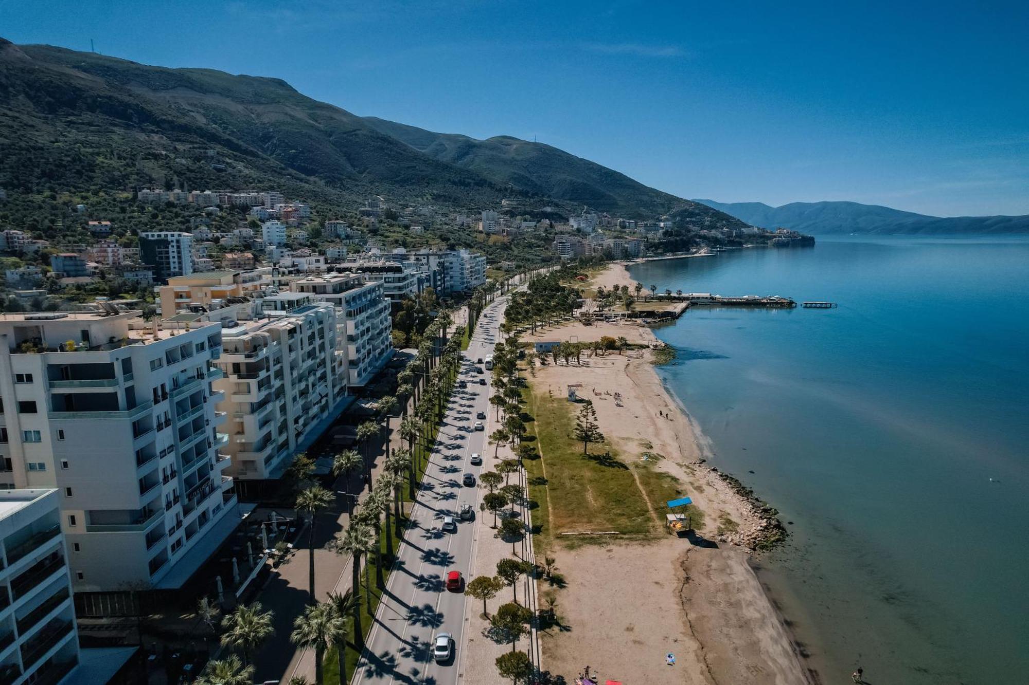 Duka Hotel Vlorë Eksteriør bilde